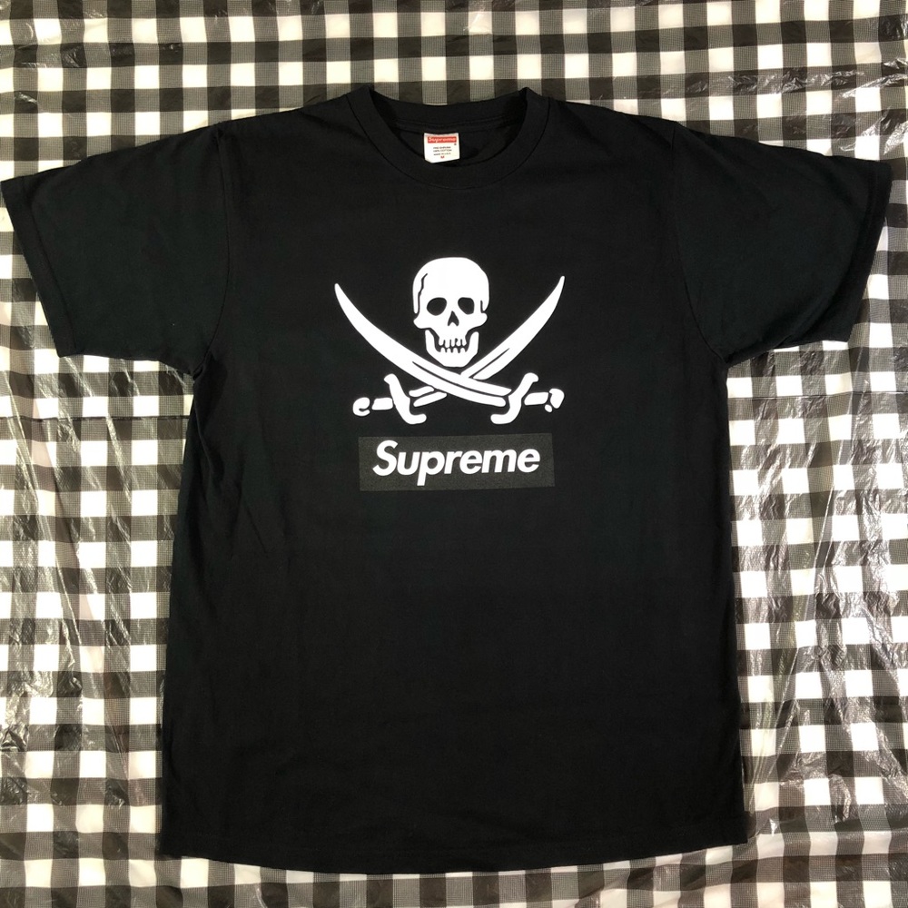 Supreme X Neighborhood 2007 Box Logo Pirate